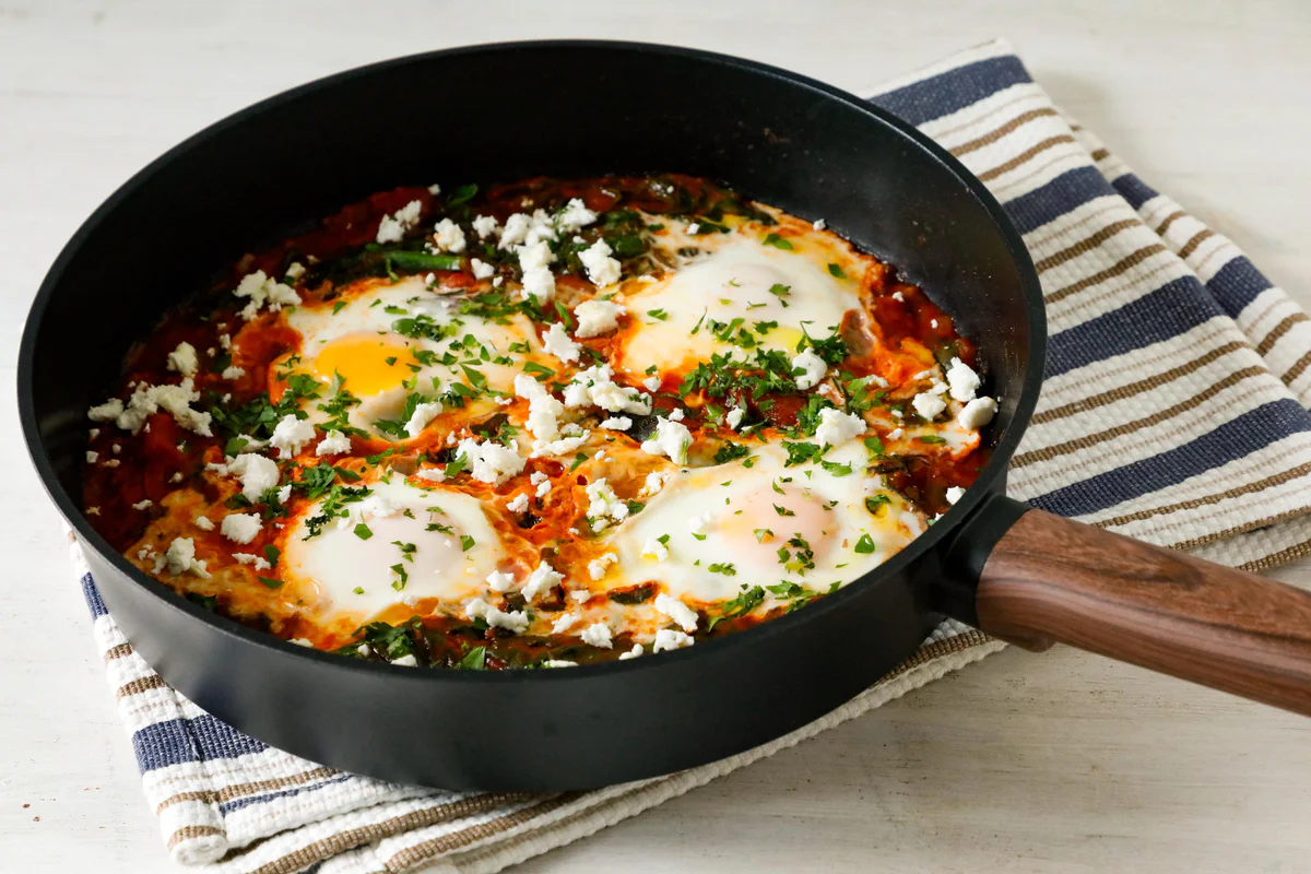shakshuka-con-spinaci​-e-feta
