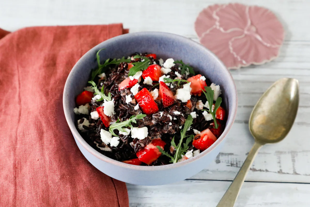 insalata-di-riso-venere-e-fragole