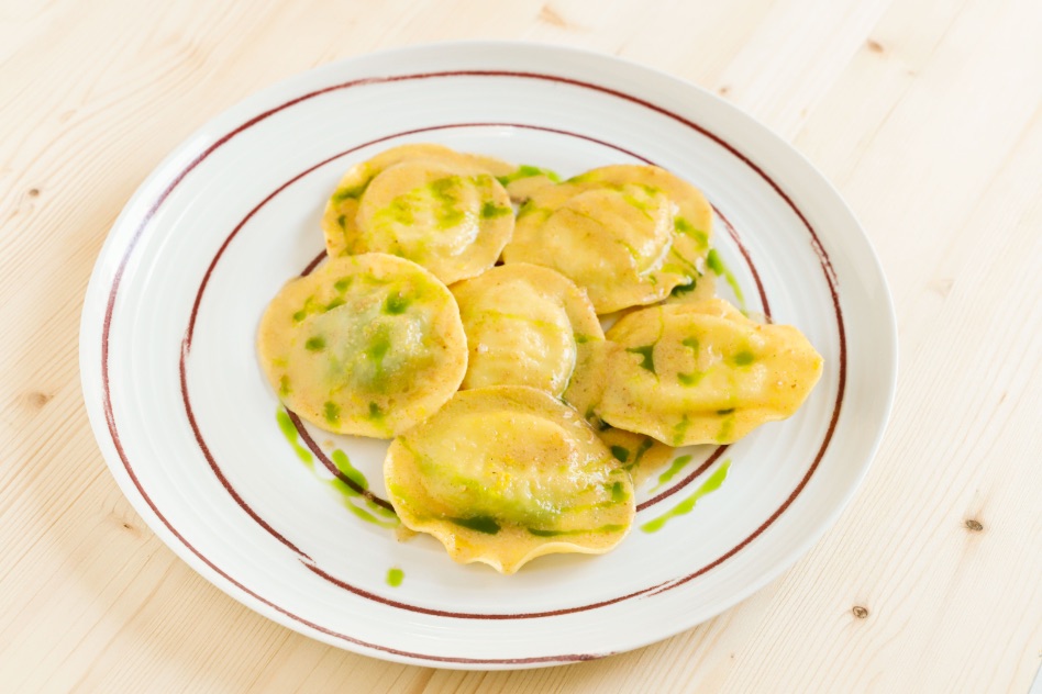 cappellacci-friarielli-e-bufala-con-bottarga-thumbnail