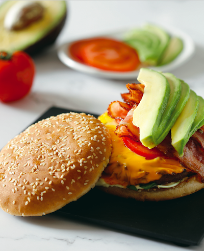 hamburger-di-scottona-e-avocado-image