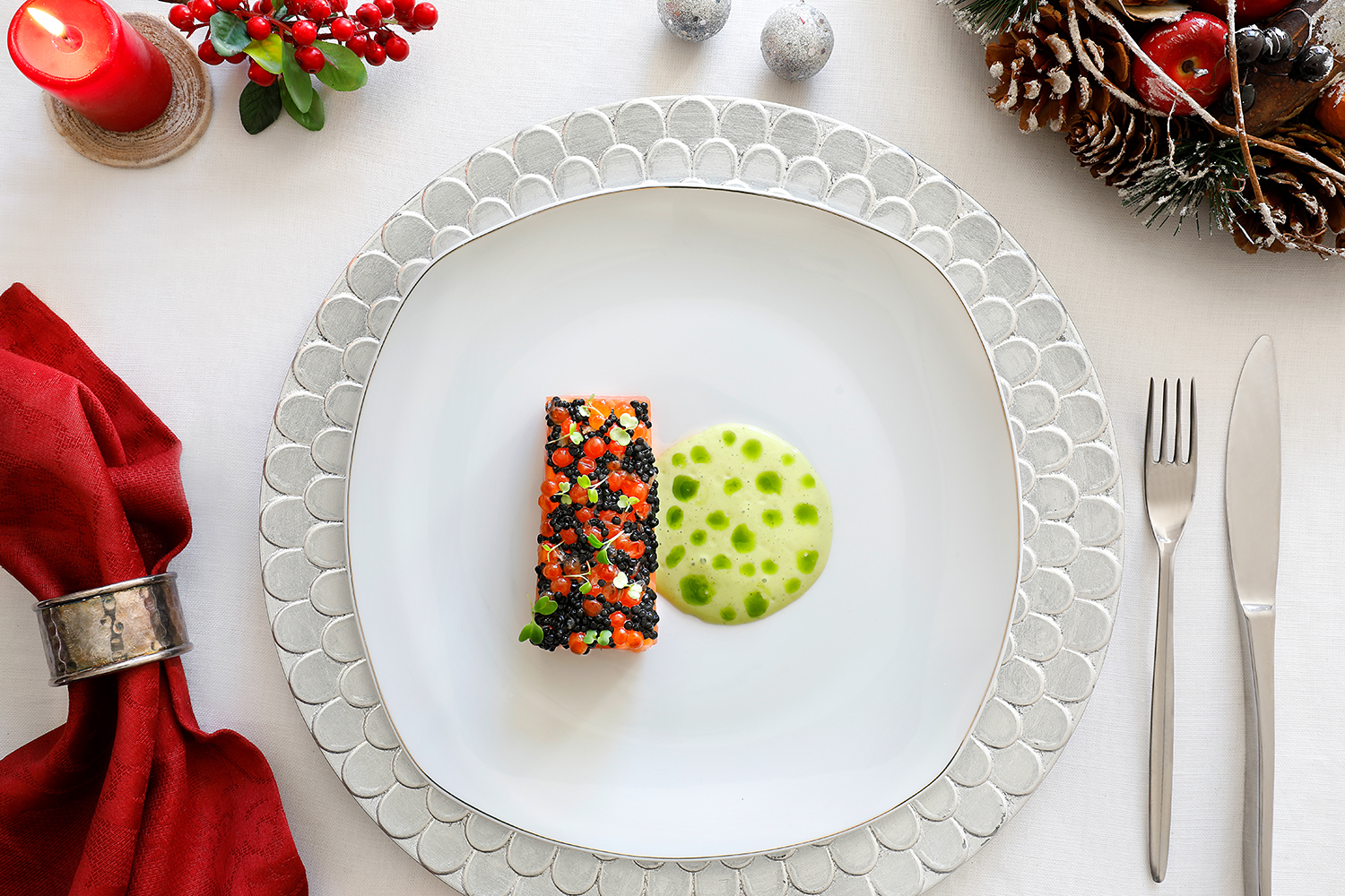 saku-di-salmone-con-uova-di-pesce-image