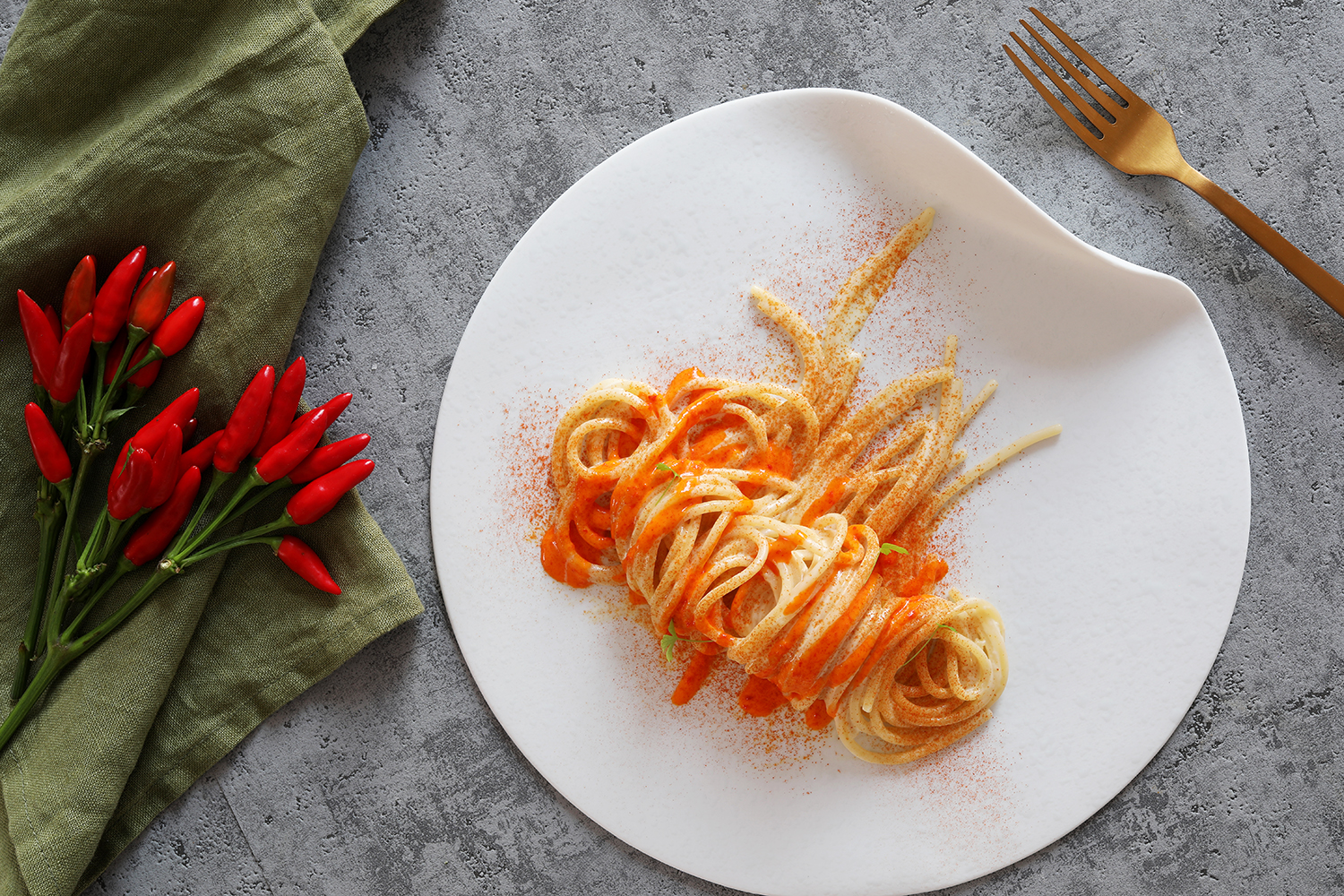 spaghetti-alla-chitarra-aglio-olio-peperoncino-thumbnail