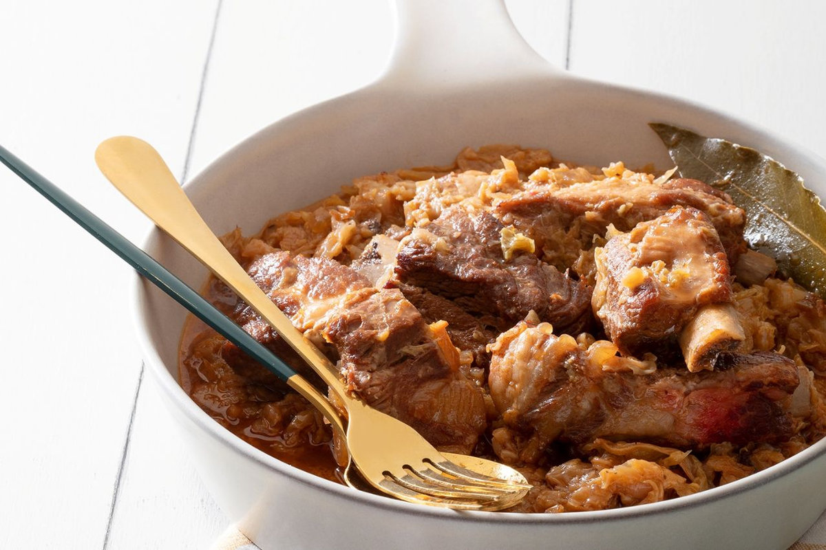 costine-di-maiale-in-umido-con-verza-thumbnail