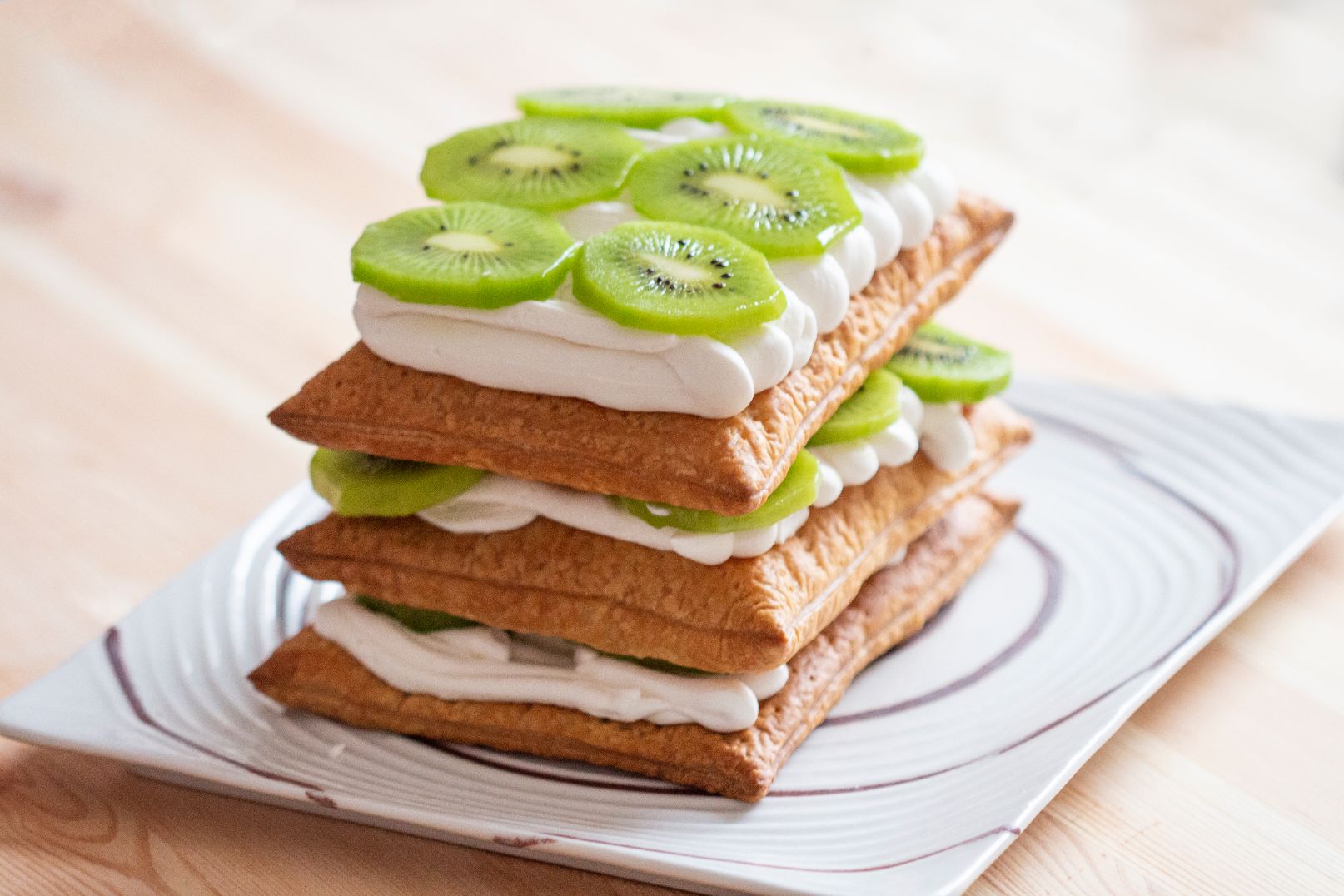 millefoglie-alla-crema-con-kiwi-glassati-image