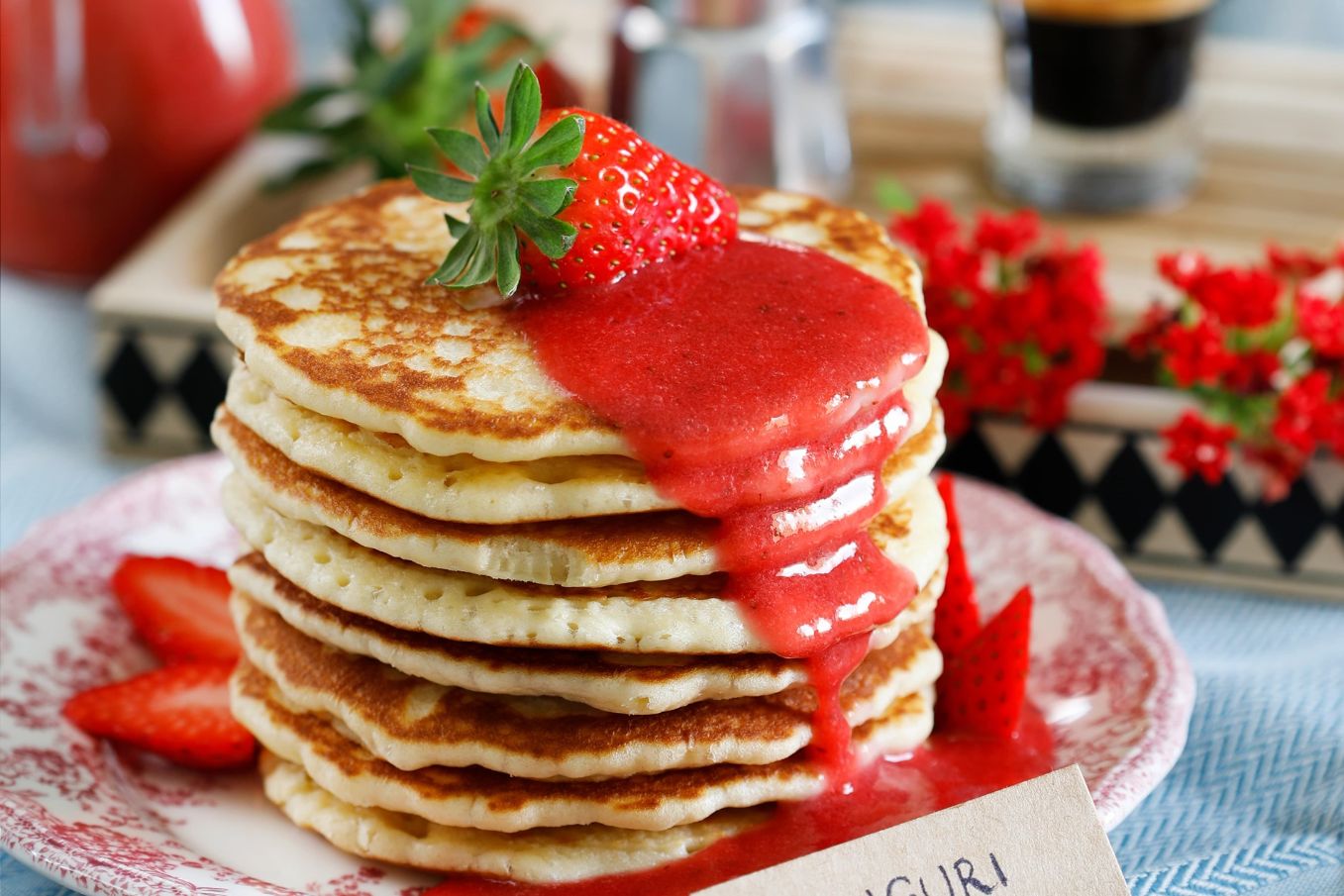 pancakes-con-coulis-di-fragole-image