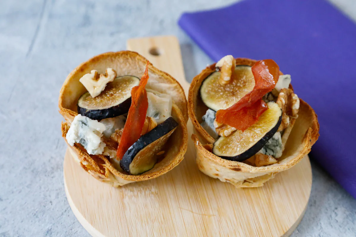 cestini-di-piadina-con-gorgonzola