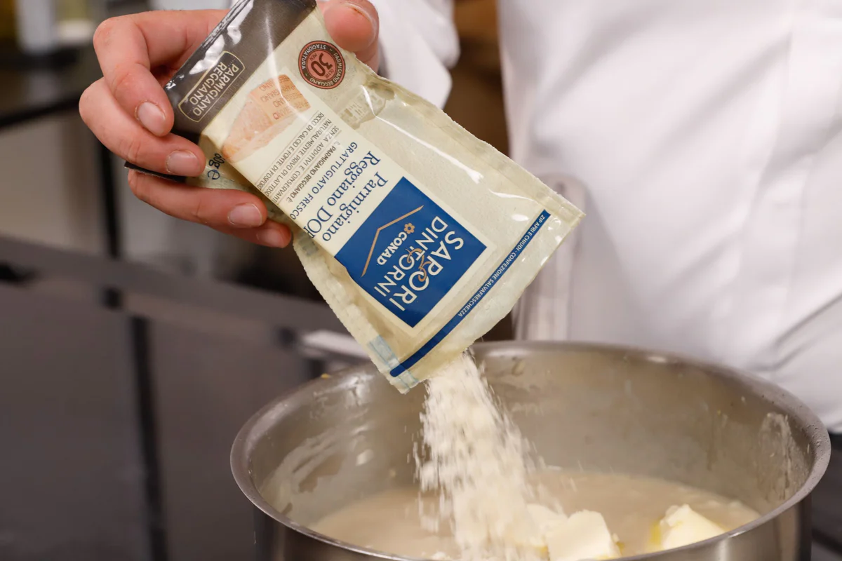 mantecare risotto