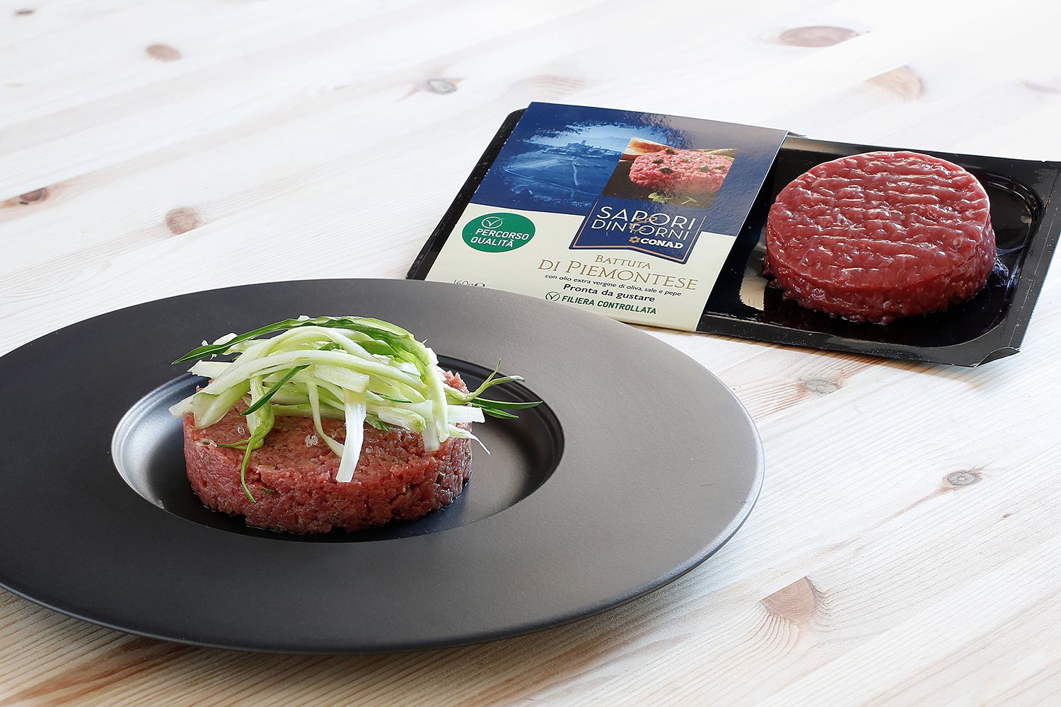 battuta-di-razza-piemontese-con-puntarelle-image