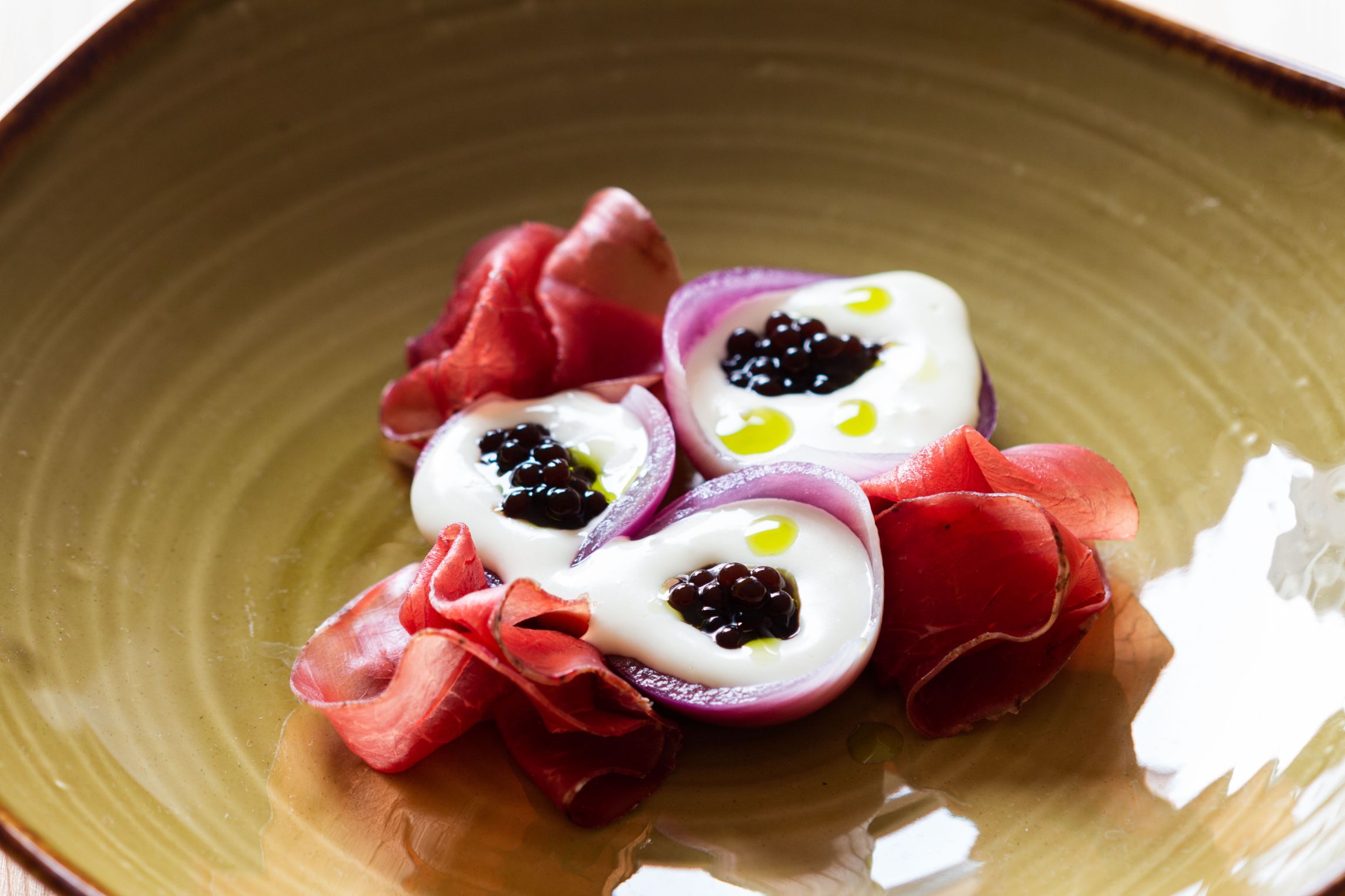 petali-cipolla-taleggio-fuso-bresaola-thumbnail