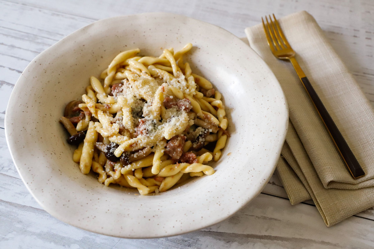 pasta-con-cotechino-in-bianco