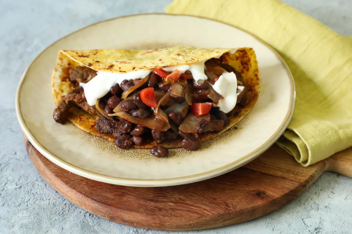 tortillas-straccetti-manzo-fagioli-neri